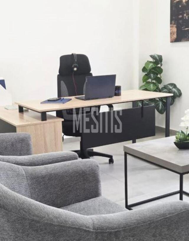 office-315815ab-cde0-4eaf-9d92-7392212035fd_Wtr.jpg