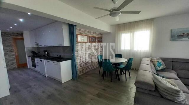 apartment-24deded3-e4ae-47bc-9da6-fd995c7058ed_Wtr.jpg