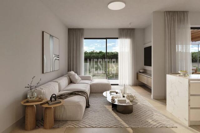 apartment-1f552214-7fb7-4d65-8c29-1654620f5d76_Wtr.jpeg