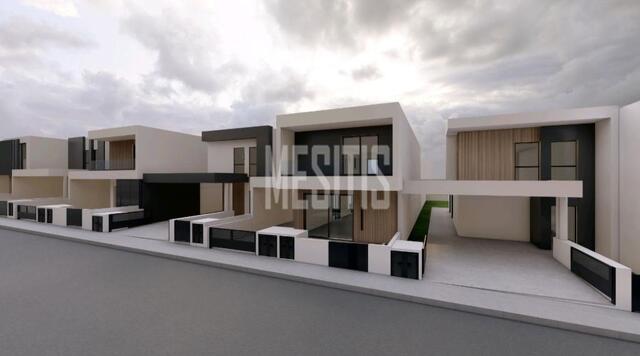 detachedHouse-ea1d1b0a-c571-4bc6-aa2c-b6aa4281aeaa_Wtr.jpeg