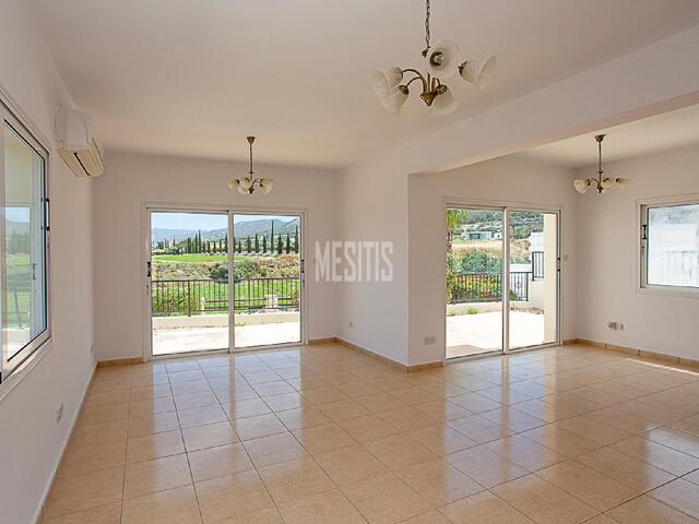 3 Bedroom House For Sale In Argaka, Paphos – photo 4