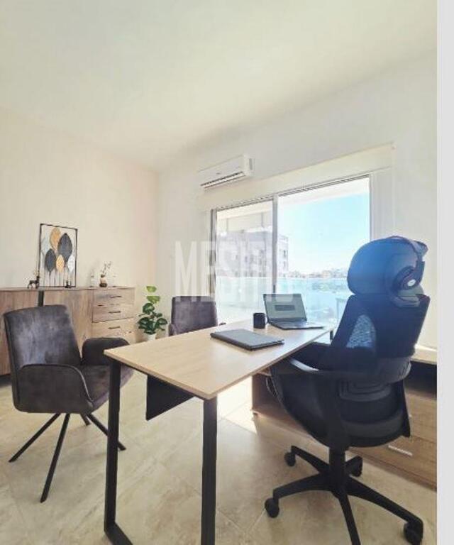 office-83f0af6e-53a5-45a4-b2f8-f83f7776ebec_Wtr.jpg