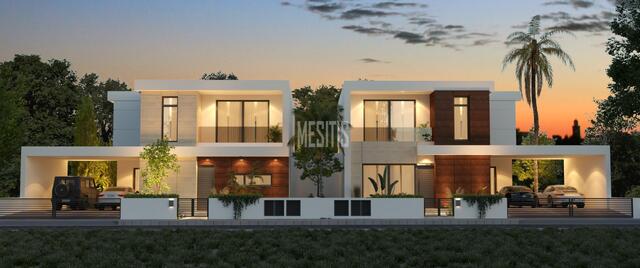 detachedHouse-b6fdff35-8144-4597-90ad-caf6604d8880_Wtr.jpg