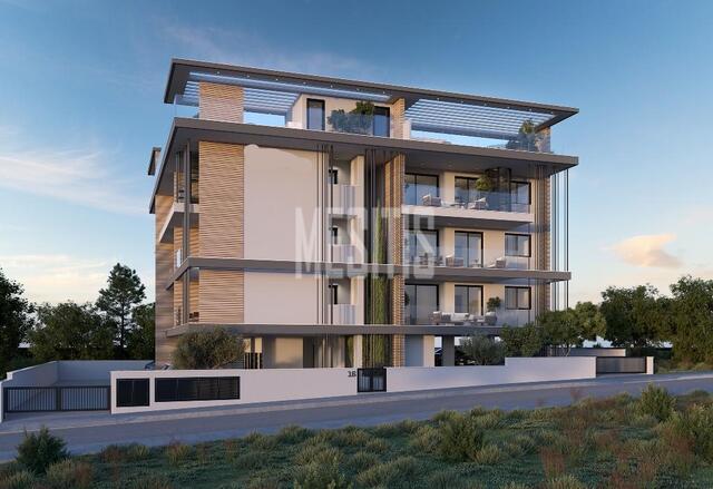apartment-0eb434c0-95d8-4c8d-99ab-3d060e4eecd5_Wtr.jpeg