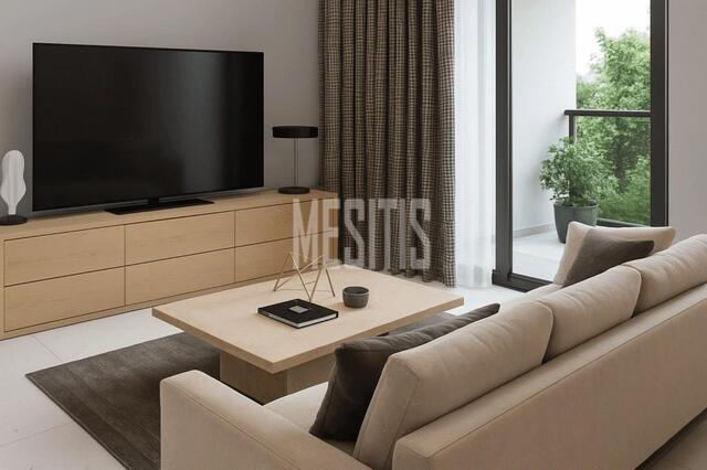 apartment-119b6c62-5654-437d-8e7a-e2b4ff5bcde1_Wtr.jpg