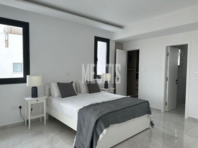 detachedHouse-2cfae8fd-336b-469c-ba00-463d6c970381_Wtr.jpg