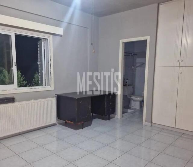 apartment-0f2e6b16-4786-4f26-9f66-9e02b9e09634_Wtr.jpeg