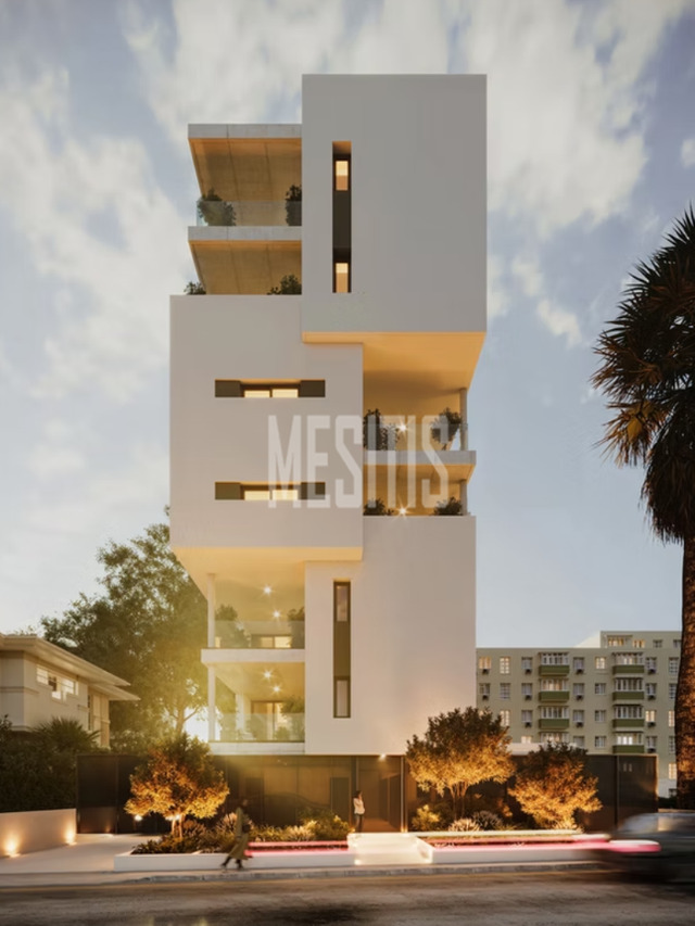 apartment-9d051818-94b9-4c53-9452-a4b686761e9d_Wtr.png