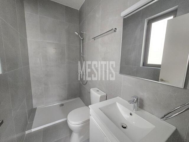 apartment-bfc62d64-abe0-412c-aa43-392abf9ee3f5_Wtr.jpg