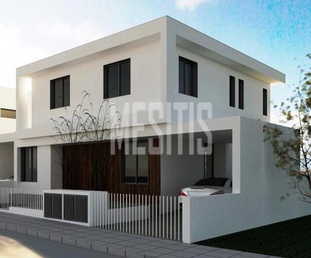 detachedHouse-ee42a460-452b-4586-bf10-c2982c0e2bde_Wtr.jpeg