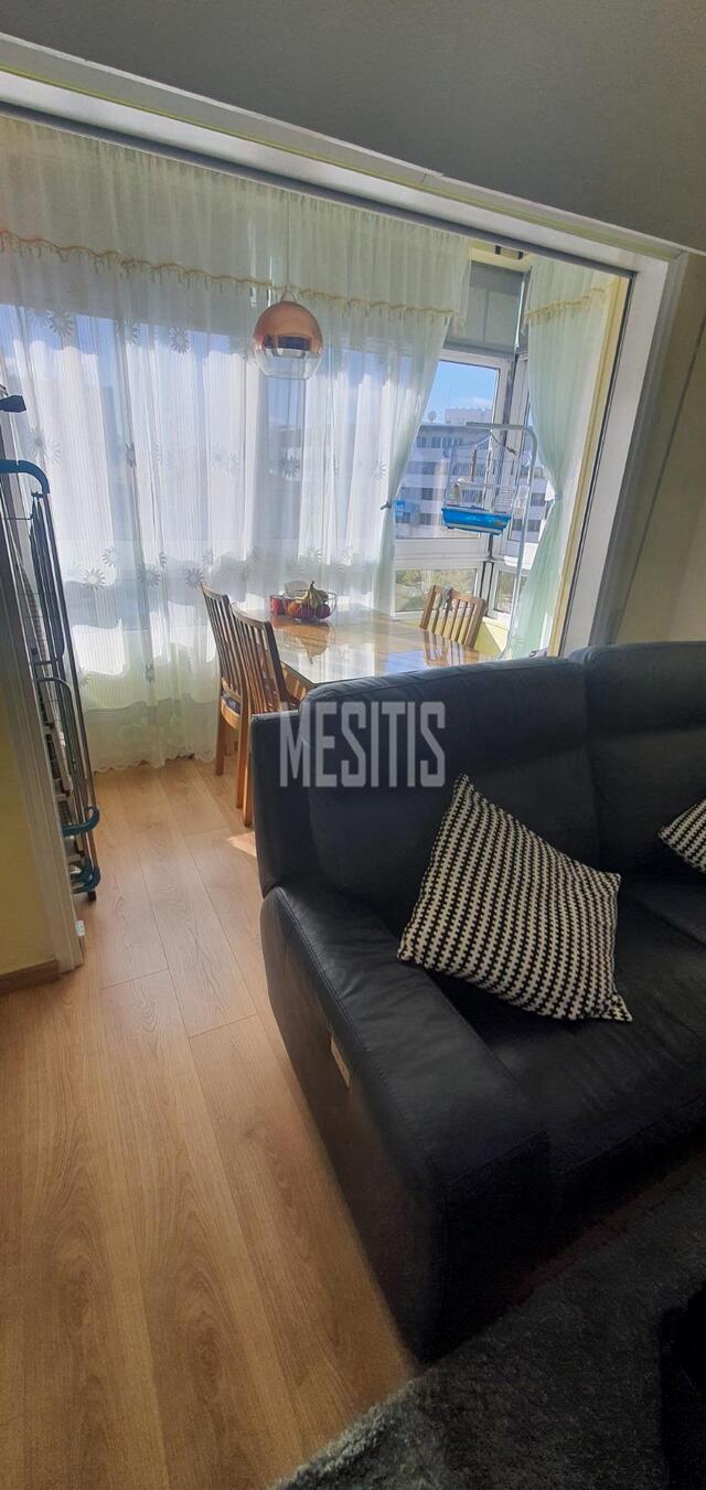 apartment-3a21bbc9-cd39-492f-a692-3678c985fa29_Wtr.jpg