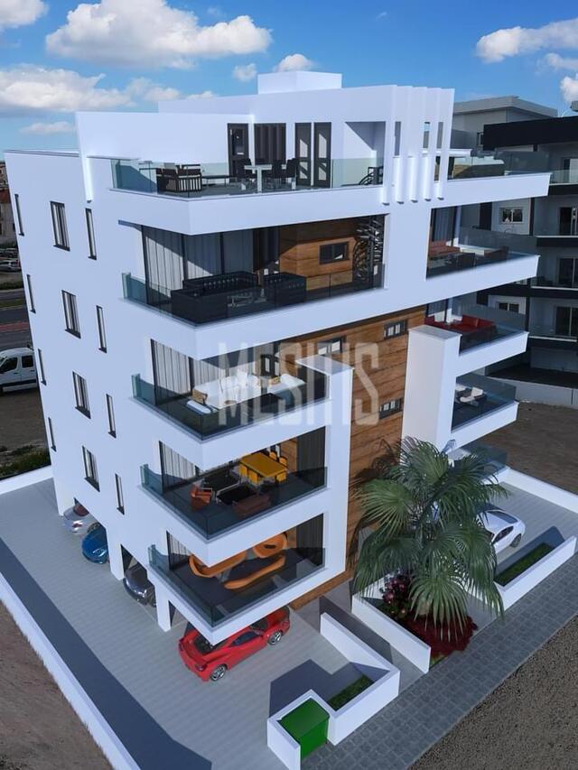 apartment-eab5b776-cbdd-4f86-a918-69e92f539b2c_Wtr.jpg