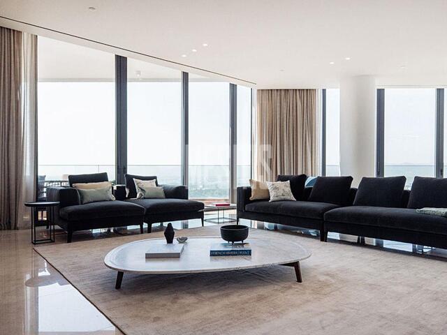 apartment-542b8076-e743-44d2-a9e9-3c6feffb93c7_Wtr.jpeg