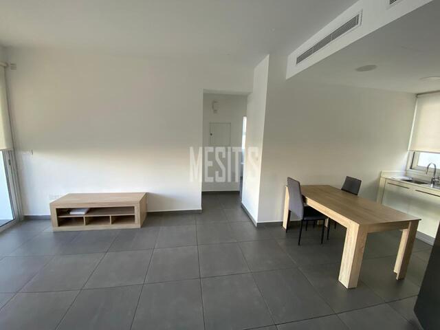 apartment-beabfb68-ddca-49bc-bb8c-57e1a2ae75c3_Wtr.jpg