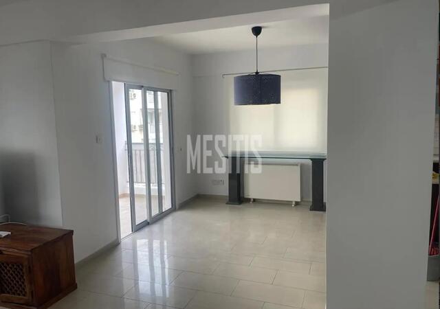 apartment-0fc75db3-93fb-49d4-bc98-82c4fee169cc_Wtr.jpg