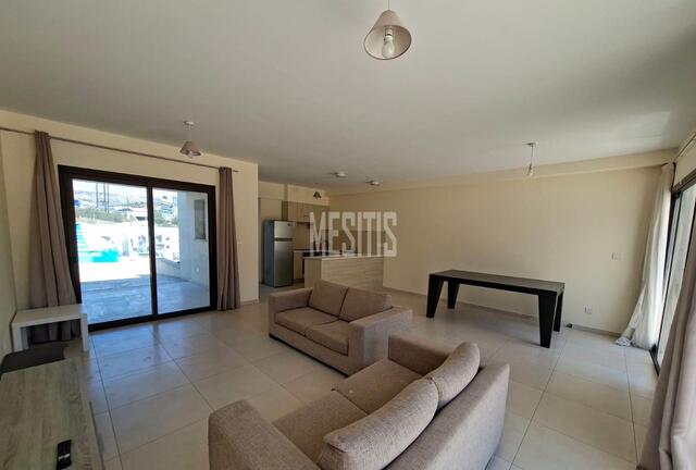detachedHouse-4ac5e11d-8ab0-4f11-83df-b07b66578205_Wtr.jpg