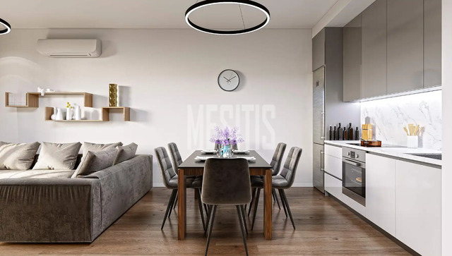 apartment-484116d4-5f07-46c0-9171-5b5465ead377_Wtr.png