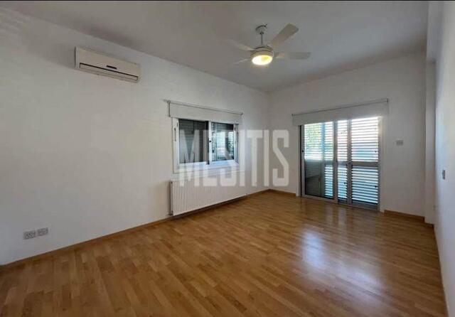 apartment-4e01f61c-5851-49e7-aa5e-8e20b8db0ff4_Wtr.jpeg