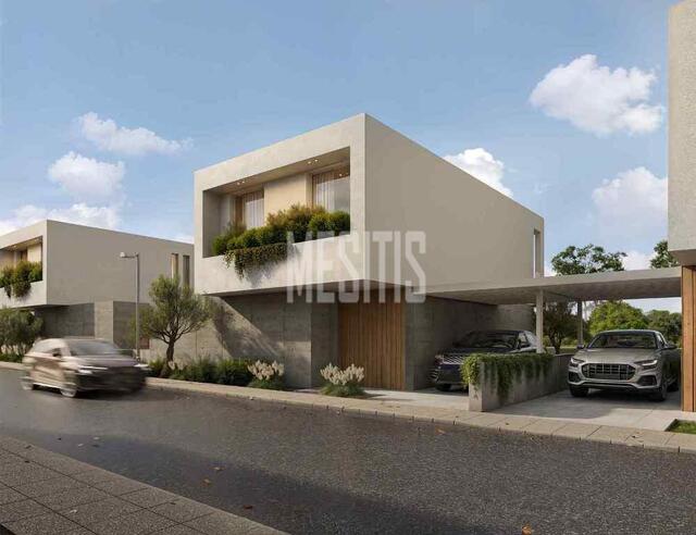 detachedHouse-e7057d5f-7d68-4728-b1d6-d8fa90c7fd2d_Wtr.jpg