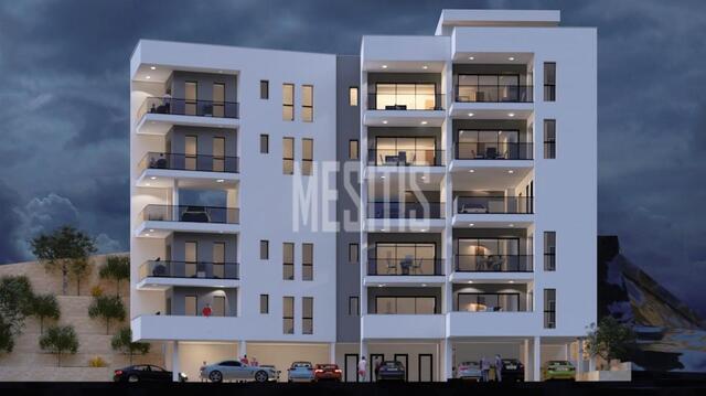 apartment-feaa132a-5372-421b-89f7-f5dab2ce582b_Wtr.jpg