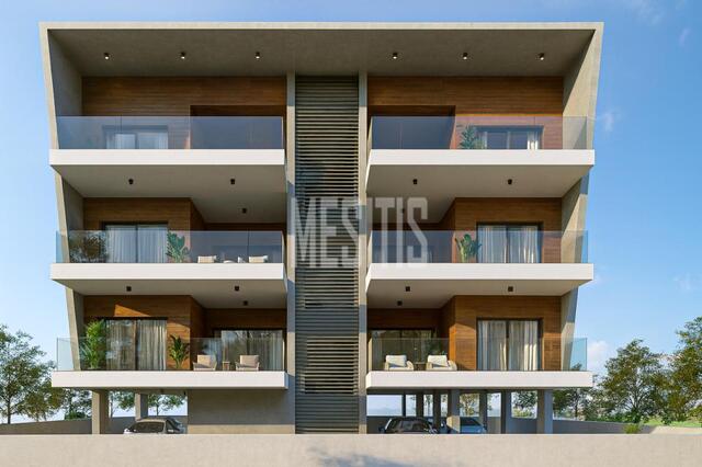 apartment-1d118132-51da-458e-bae9-05fdbb0f2390_Wtr.jpg