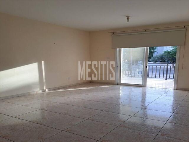 apartment-d2127f5c-d111-487d-8f63-8ca51a56f00c_Wtr.jpeg