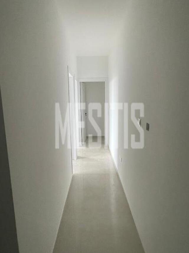 detachedHouse-e60a136e-8e61-4883-b330-d1efa45f0a2f_Wtr.jpg