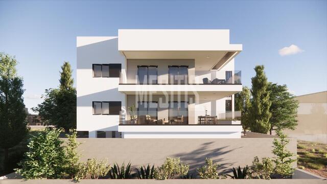 apartment-8ef04ace-7c26-4a64-be10-751124829bb4_Wtr.jpg
