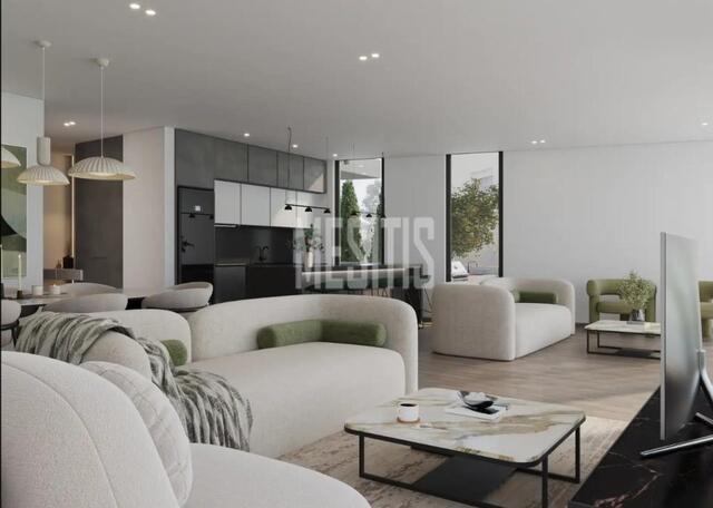 detachedHouse-f56e9be7-a6e2-4bb5-8a01-b7a7c643308c_Wtr.jpeg