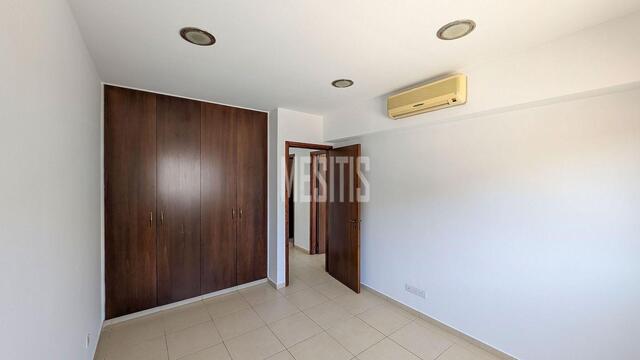detachedHouse-be2f191e-02ad-4183-8afd-627c0ee020cb_Wtr.jpg
