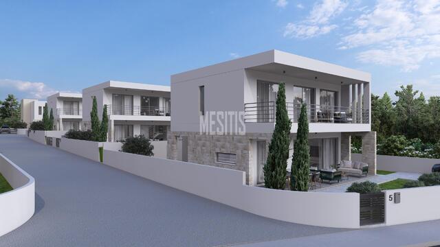 detachedHouse-6ea83dcd-9f01-46f4-a02d-5573fbe670e0_Wtr.jpeg