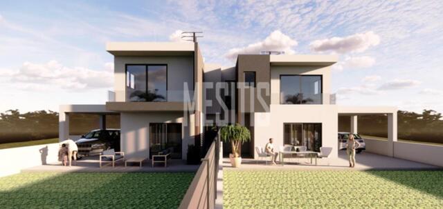 detachedHouse-d1d16241-c79f-4492-b387-e49c3f2da6c6_Wtr.jpg