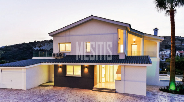 detachedHouse-689e4793-18c5-4ad8-bfc6-52f8e8bdc26c_Wtr.png