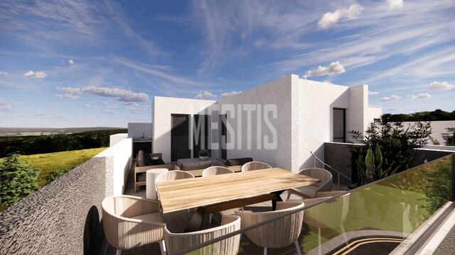 apartment-15ea364a-d4fe-4b8c-ad1f-af42df142f91_Wtr.jpg