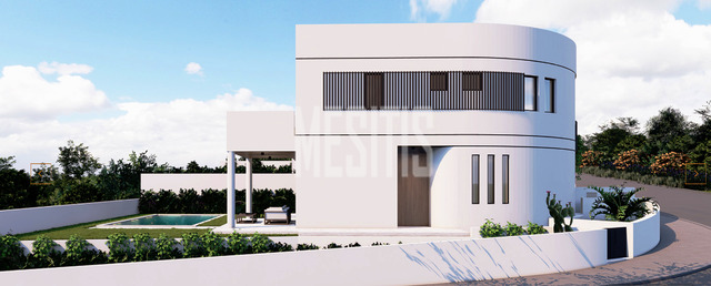 detachedHouse-cf63dc68-9cd4-40ae-97d2-48ee250a564d_Wtr.png