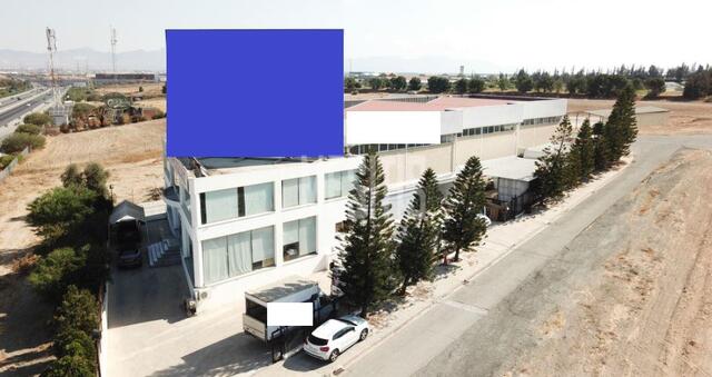 warehouse-d209e1d8-2072-4ee7-b628-11b5e45531f0_Wtr.jpeg
