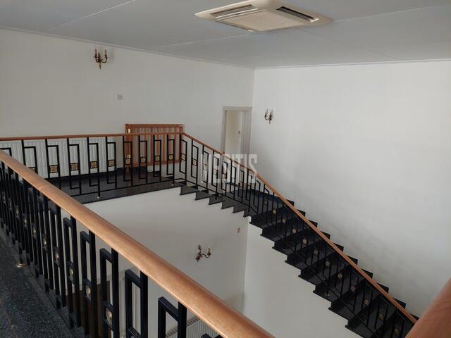 detachedHouse-fb4fcf03-7157-47ea-ac13-e86b2b1dafaa_Wtr.jpg