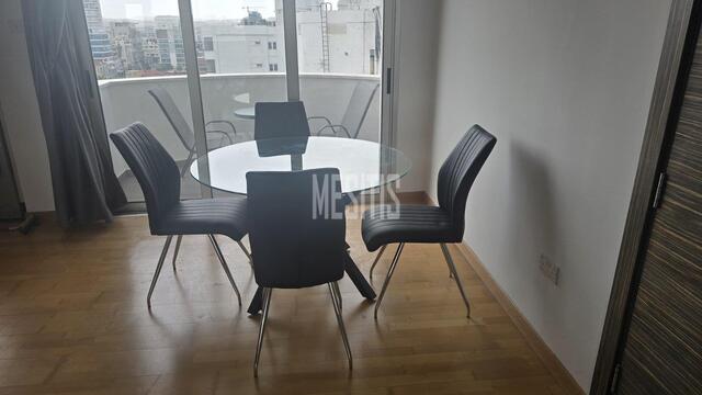 apartment-e05c3686-8279-4901-aeaf-329389d602bf_Wtr.jpg