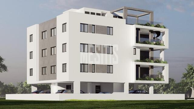apartment-b401f5d9-ffb2-43f4-af15-d3ab304fb673_Wtr.jpeg