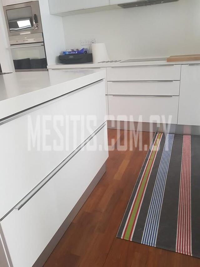 apartment-0e741a03-c912-4663-b409-427c4eb399ad_Wtr.jpeg