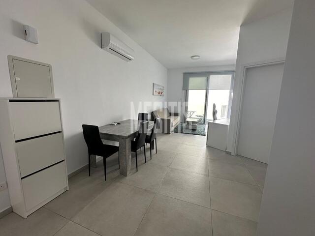 apartment-9f61946d-fcae-4de1-8618-530a0bd3f4cc_Wtr.jpg