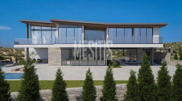 detachedHouse-5b982c7d-8a1e-47ea-aac6-705e3a8580bb_Wtr.jpg