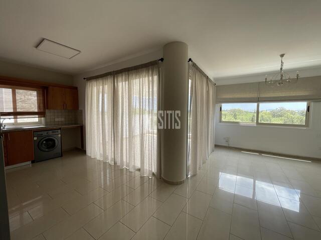 apartment-37f19fcc-01ad-4599-a217-4d36ee1cc2d9_Wtr.jpg