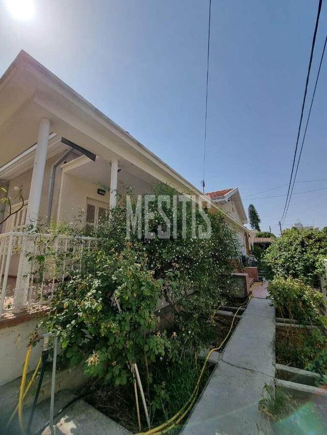 detachedHouse-d910c797-52fa-4b2f-b626-e90cbf131014_Wtr.jpeg