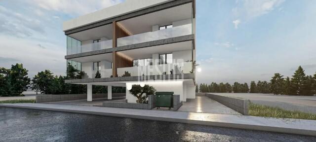 apartment-a6a2c04d-5585-4bb4-ba41-e0674d687106_Wtr.jpg