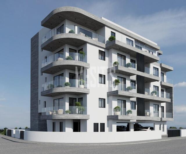 apartment-ed4321fe-fcf5-49c1-aba7-1661e58ac51a_Wtr.jpeg