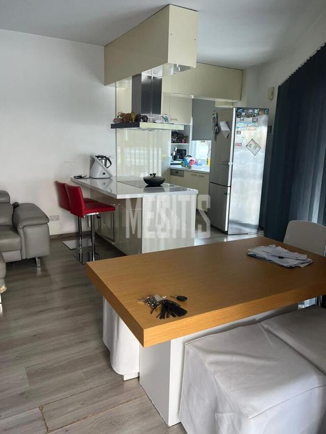 apartment-513cf29b-1484-4537-a1d6-a7274e6a3522_Wtr.jpg