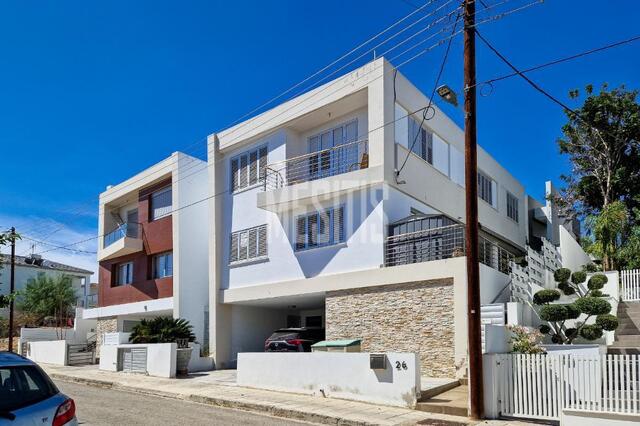 detachedHouse-8c4e86f0-38ff-4193-8466-76c9c565d6e2_Wtr.jpeg