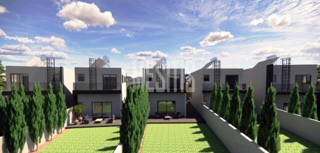 detachedHouse-81e32364-dc61-4e43-b378-8ec0e7dfe5d9_Wtr.jpg