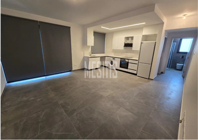 apartment-9d1a0b3c-121e-491a-ae5d-2da7c4967c0e_Wtr.png